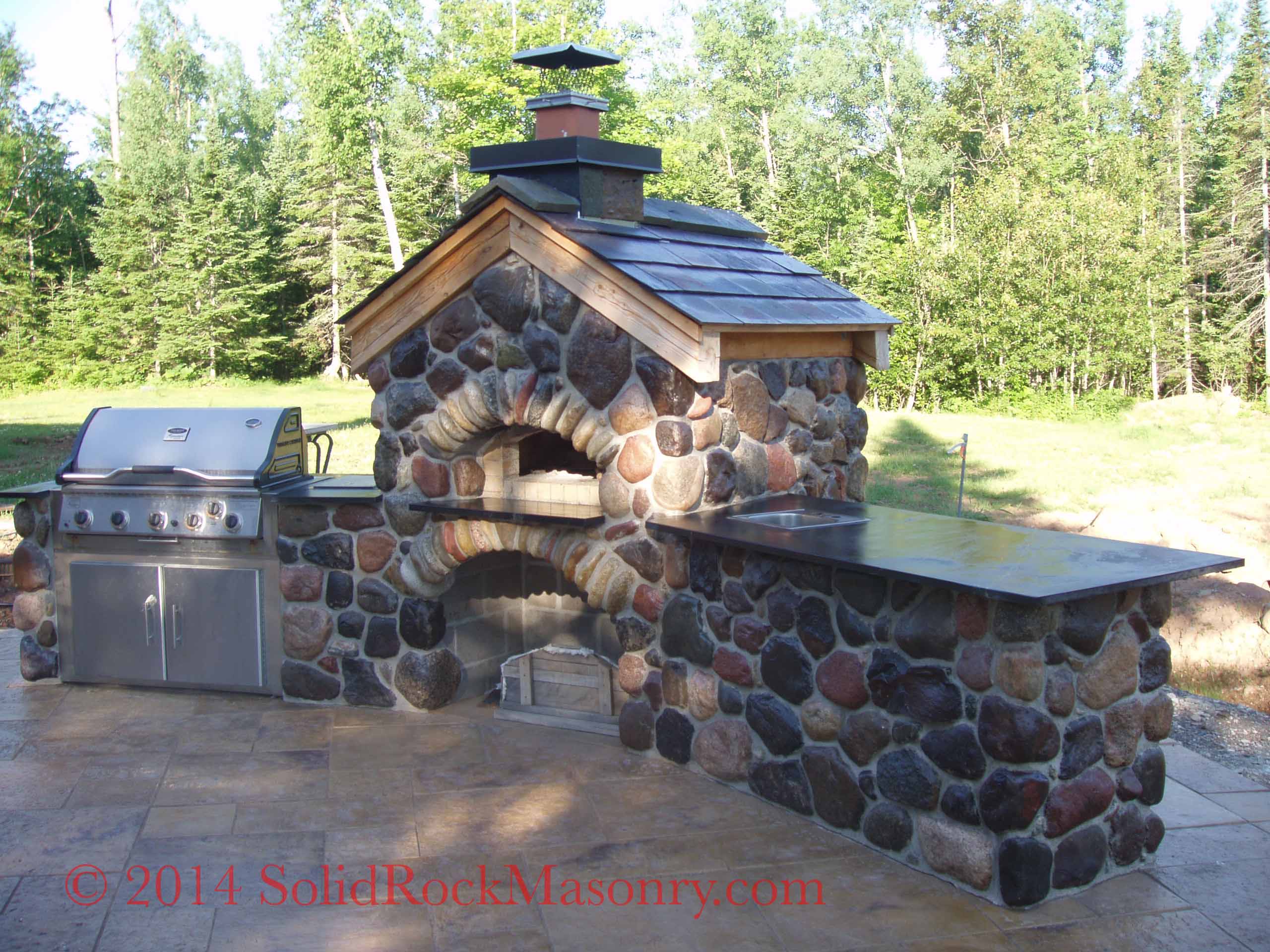 Woodhall bakeoven and exterior